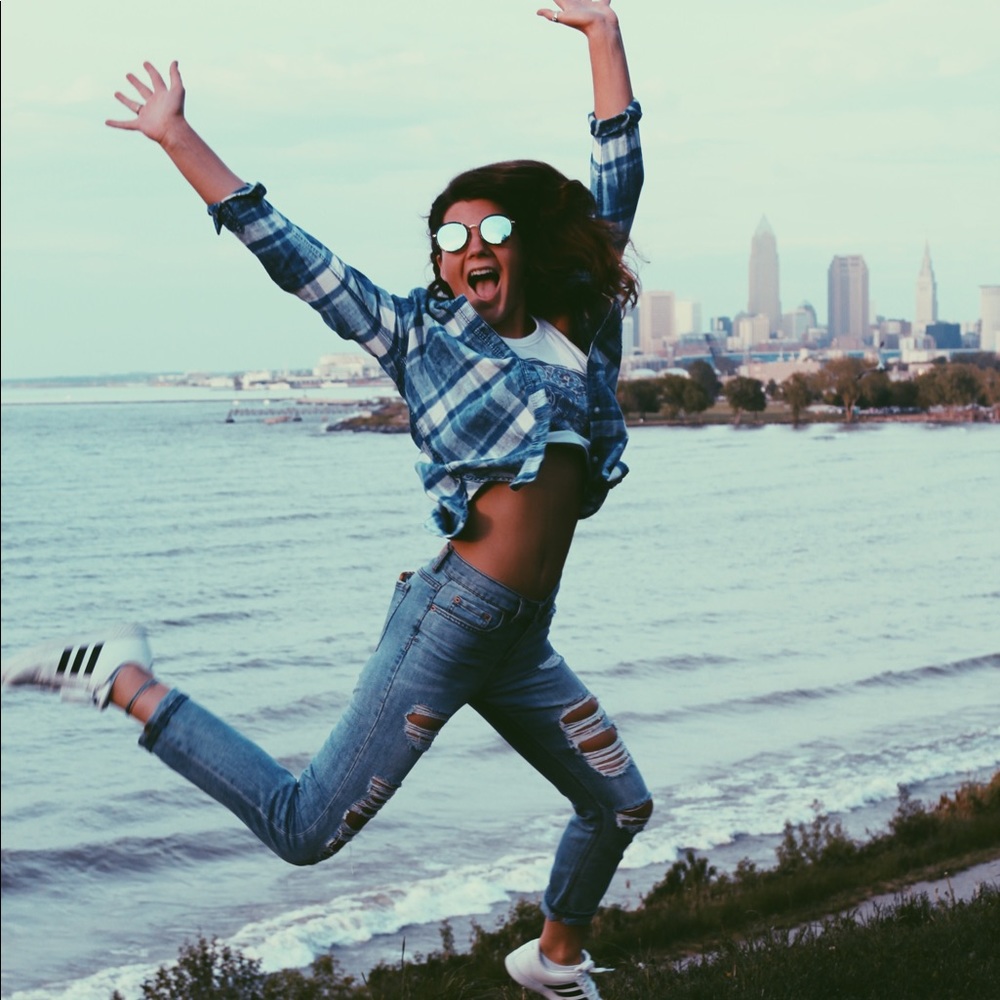 Meet your Posher, Grace